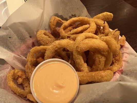 Medium onion rings w/creamy parm