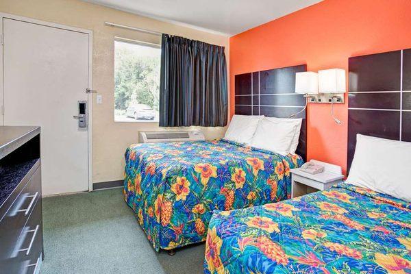 2 Double Bed Room