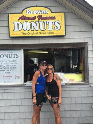 Brown's Donuts