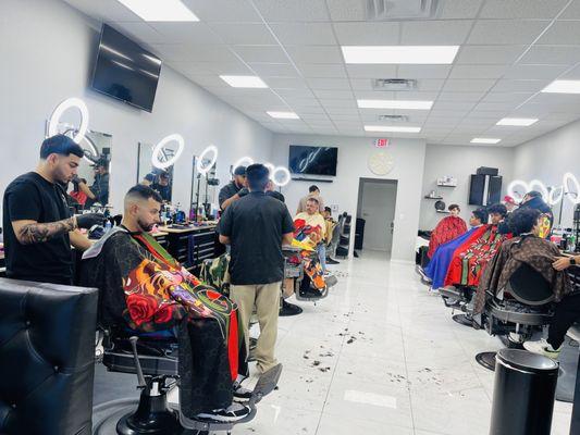 Platinum Barber Lounge