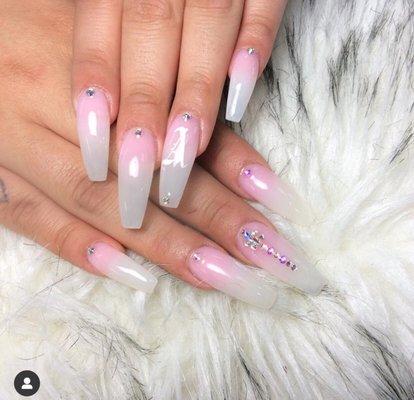 Ombre Nails & Design Nails