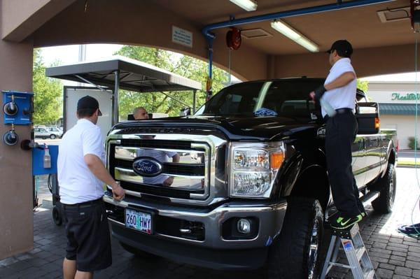 Medford Center Car Wash - Friendliest Most Excellent Car Wash! Medford Oregon 97504 (541) 858-0226