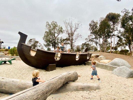 Pirate ship play structure