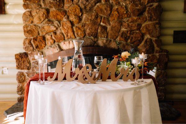 Sweetheart table