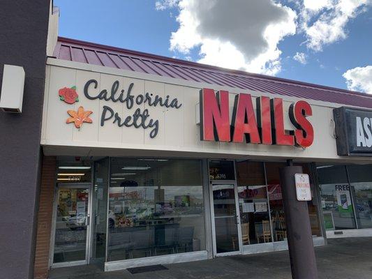 California Pretty Nails