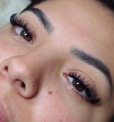 Hybrid Lash Extensions