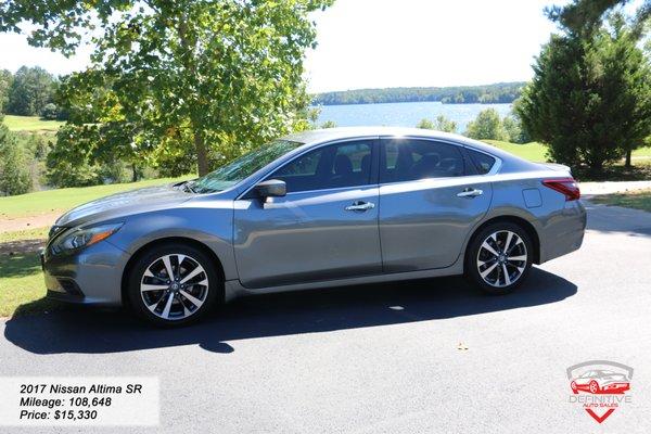 2017 Nissan Altima 2.5 SR (2017.5) Sedan 4D