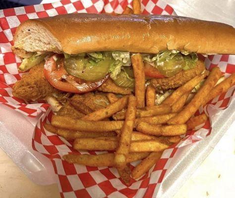 Poboy with fries !