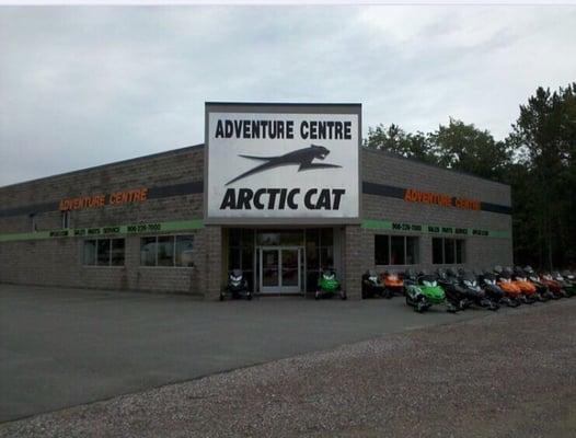 Adventure Centre Arctic Cat