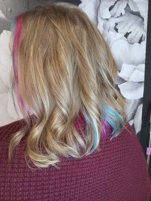 Pops of Magenta and Turquoise