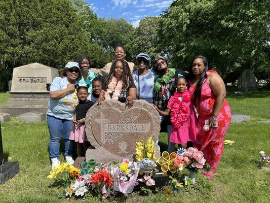 Oak Woods Cemetery