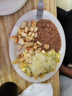 Chilaquiles Verde had good flavor and very good. Hubby wished it was queso fresco. But still good