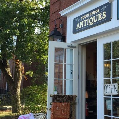 North Bridge Antiques