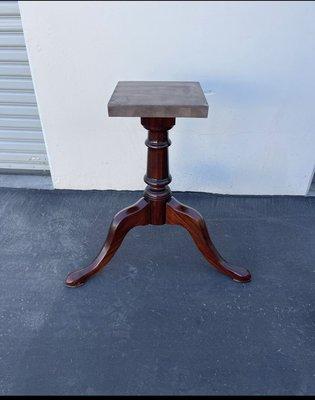 Dining Table leg repair in Temecula, CA.