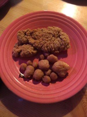 Chicken strips with fried cauliflower