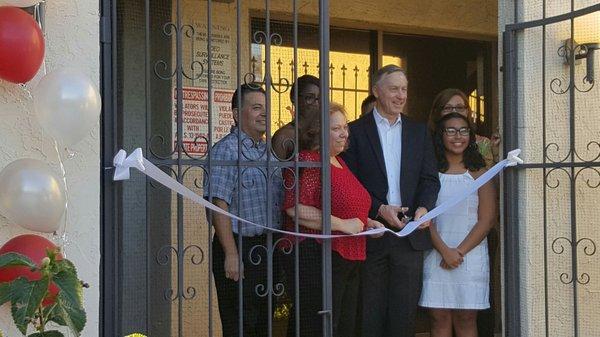 Ribbon cutting at Desert Sounds