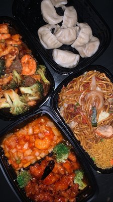 Dragon & Phoenix, Dumplings, Triple in Garlic Sauce, Lo Mein