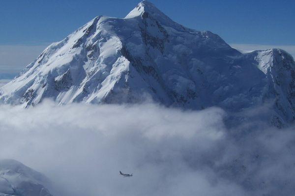 Denali and Piper Navajo seen from the Peak Experience tour