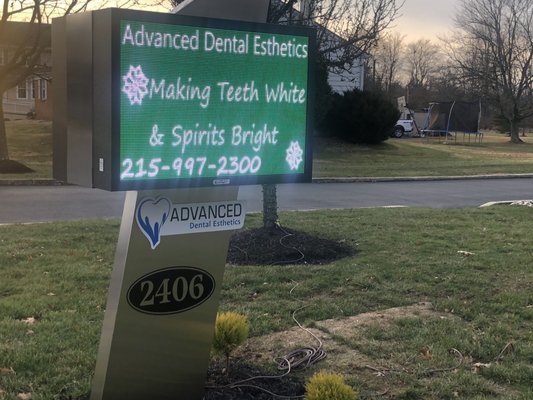 Advanced Dental Esthetics