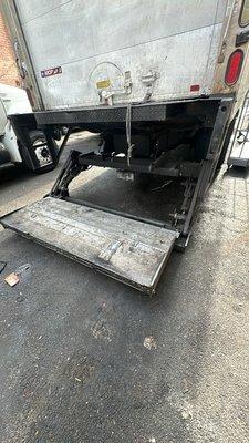 Hydraulic liftgate repair