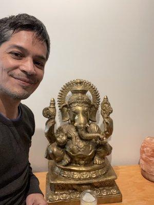 Welcoming Ganesha to the studio! Thank you for the gift of your presence!