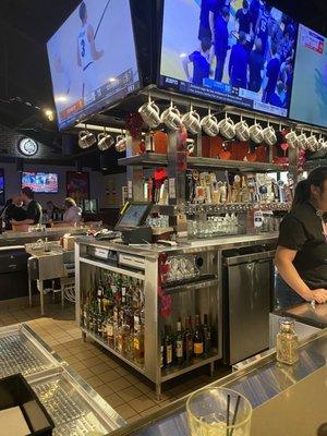 Bar Area - very clean and well stocked!