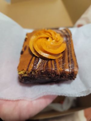 Pumpkin cream cheese brownie (sweet, chocolatey...pumpkin not noticed)