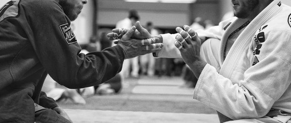 Students MUST always begin and end live sparring sessions by shaking their opponents hand.