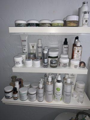 Lots of great products. Organic, dermatologist grade and results oriented.