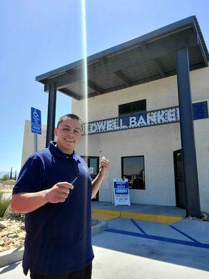 Coldwell Banker real estate  Information Center a.k.a. Coldwell Banker Home Source