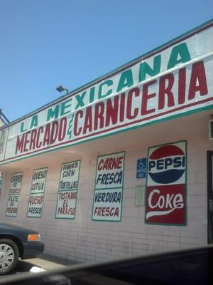 La Mexicana Market