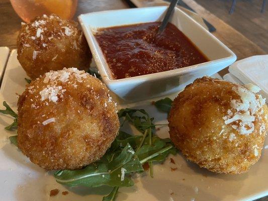 Arancini and sauce