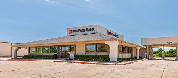 Exterior of MidFirst Bank located at 6351 N MacArthur Blvd. in Oklahoma City, OK.