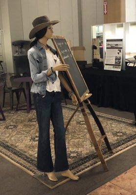 Mannequin loves the easel too!