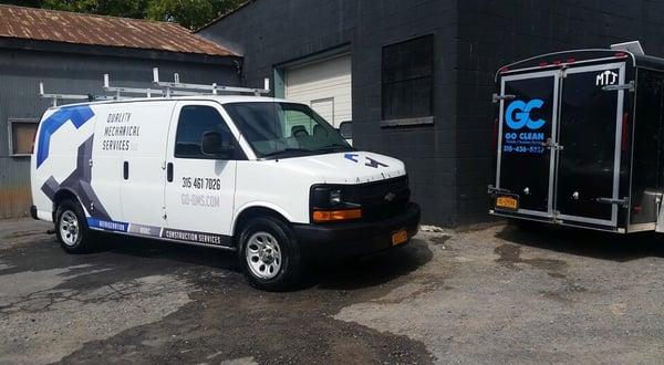 We offer special discounts on fleet washes. Contact us for special pricing!