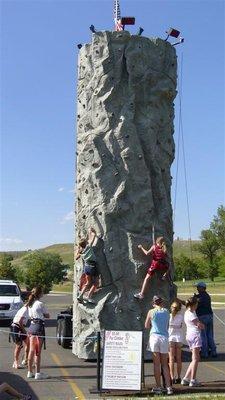 25' Mobile Rockwall