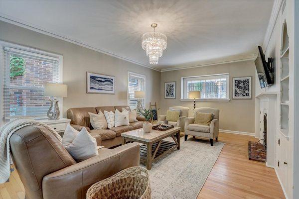 Example of a staged living room in Whitefish Bay