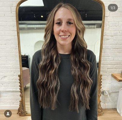 22" hand tied extensions by Tina Huynh insta @tinabhuynh