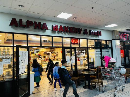 Alpha Bakery & Deli