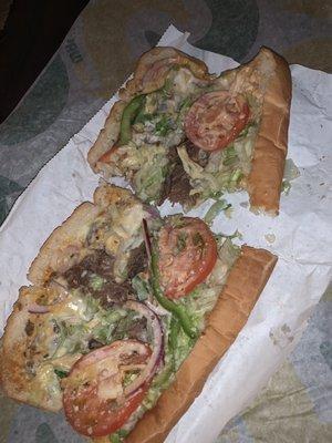 "Steak and cheese footlong" with barely enough meat to fill a 6inch