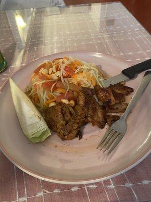 Papaya Salad with Grilled Chicken