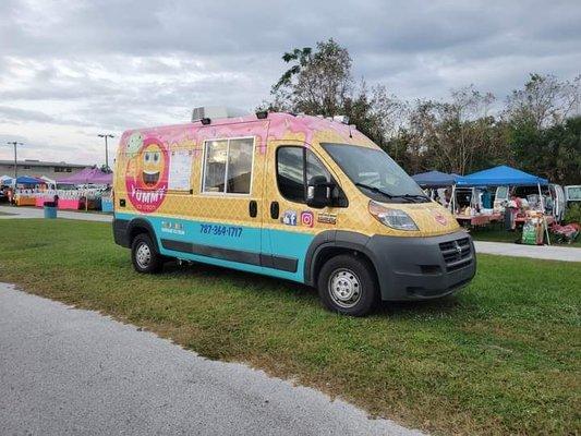 Yummy Ice Cream (Food Truck)