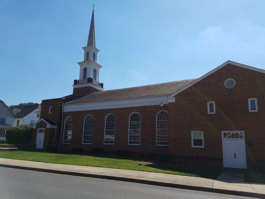 Trinity Evangelical Lutheran Church, 600 Ash St, Johnstown, PA  15902 (Golde Street Side)