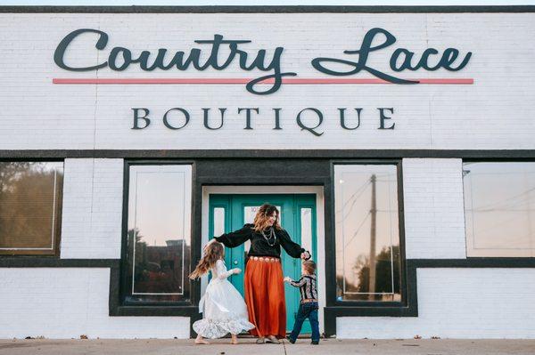 Country Lace Boutique