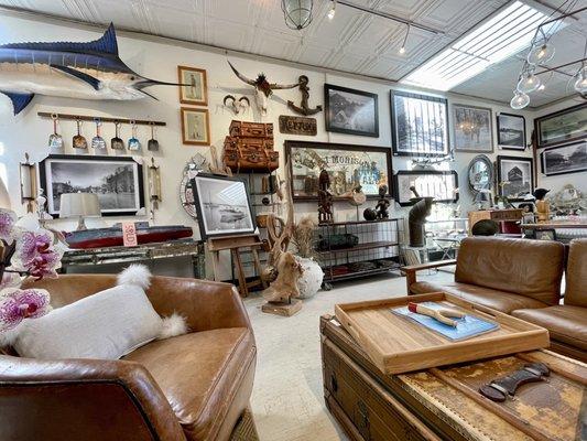 Black Swan Antiques, Sag Harbor