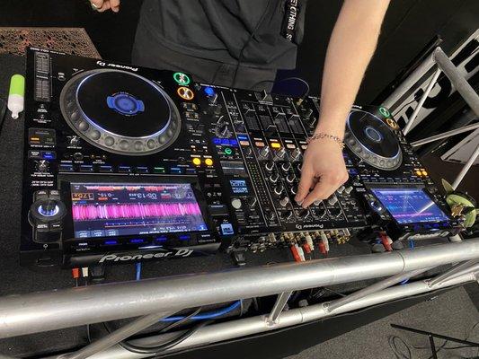 CDJs 3000 and Pioneer Mixer, sounds, lighting equipment