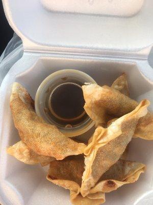 Gyoza (6 Pcs)