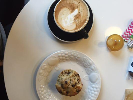 Cappuccino + gluten free muffin