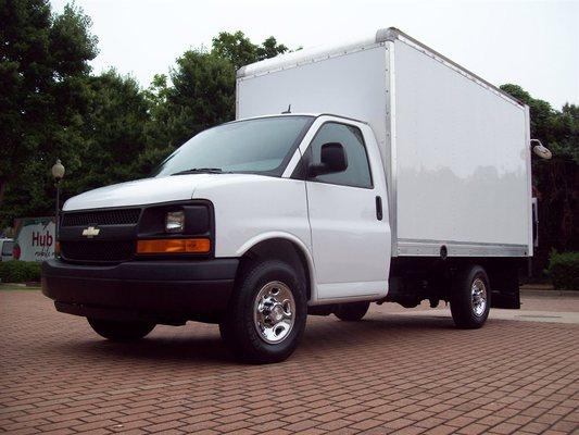 2014 Chevrolet Box Truck w/ Rear Powered Tommy-Lift