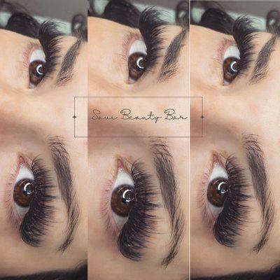 Wispy volume lashes